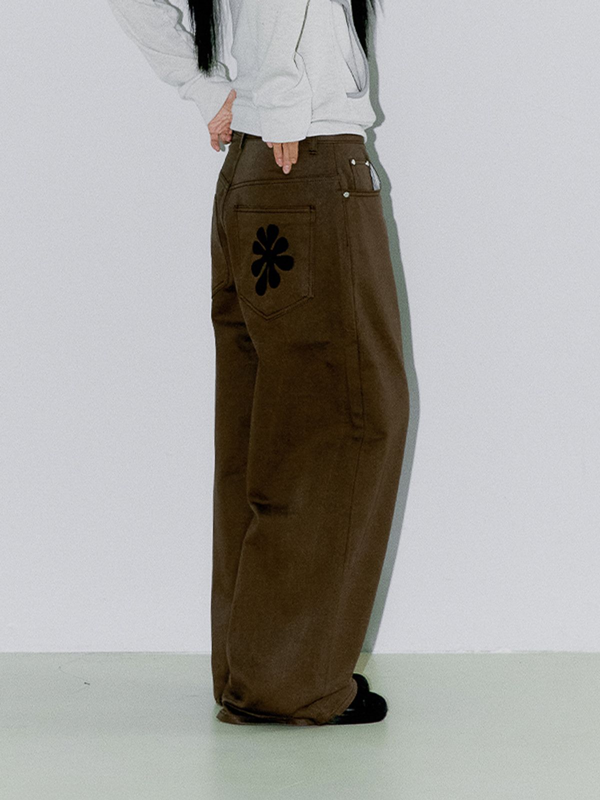 오피쉬(OAFISH) OAF LOGO COTTON PANTS, BROWN
