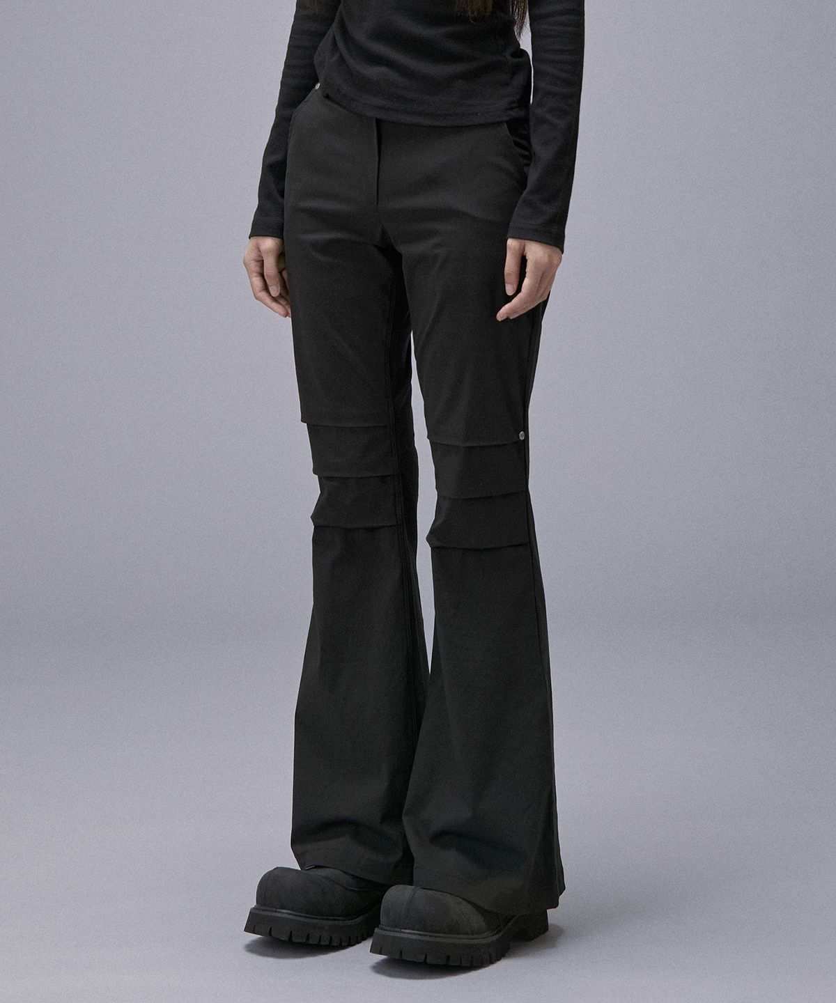 키치앤키스(KITSCH&KISS) Wide Bootcut Nylon Pants (25FBT-PNTS02)