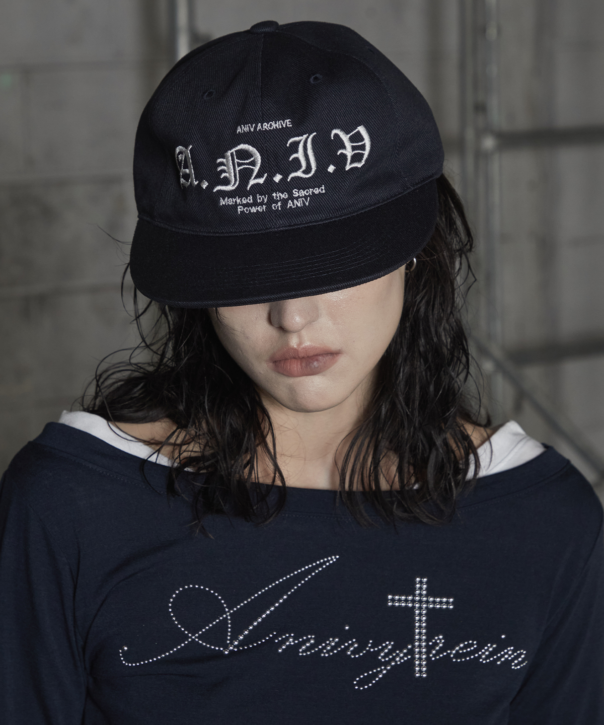 어니브(ANIV) ANIV ARCHIVE CAP NAVY