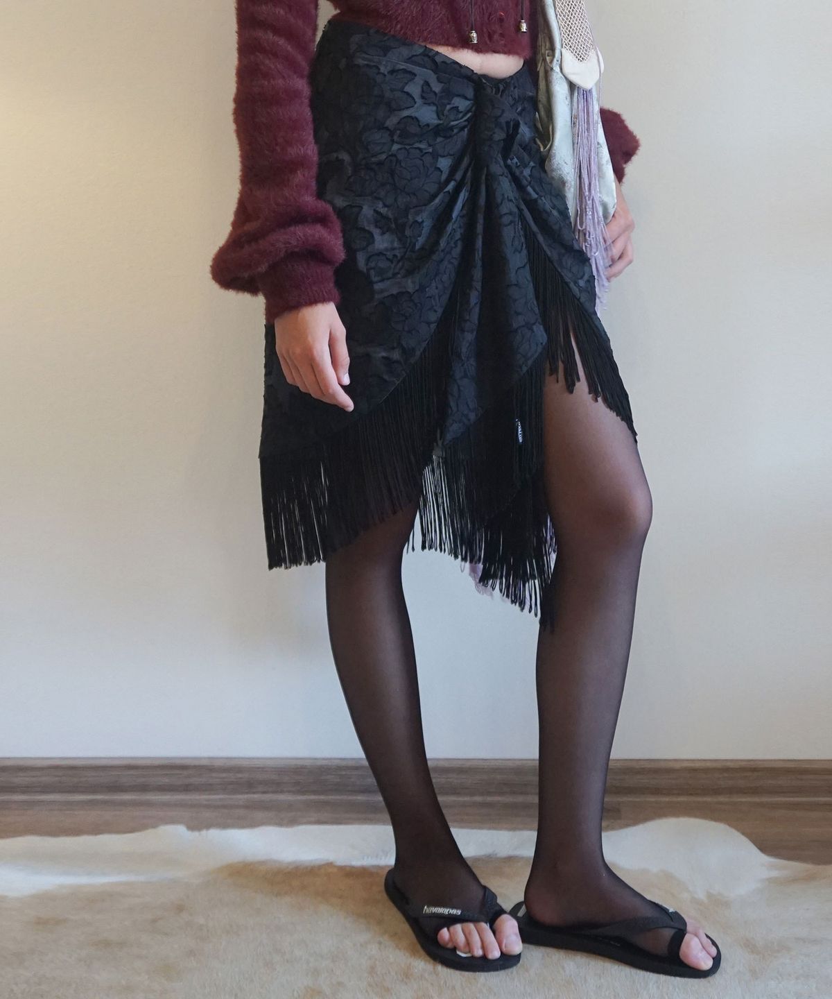 스컬프터(SCULPTOR) Fringe Tie Skirt Black/Ice Blue