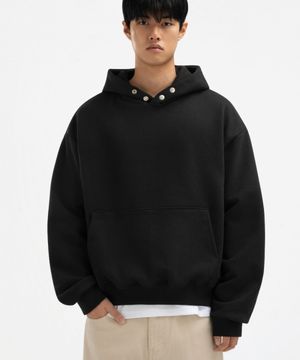 오버핏 세미 크롭 스냅 후드 블랙