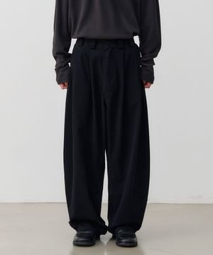 wide tapered chino pants (black)