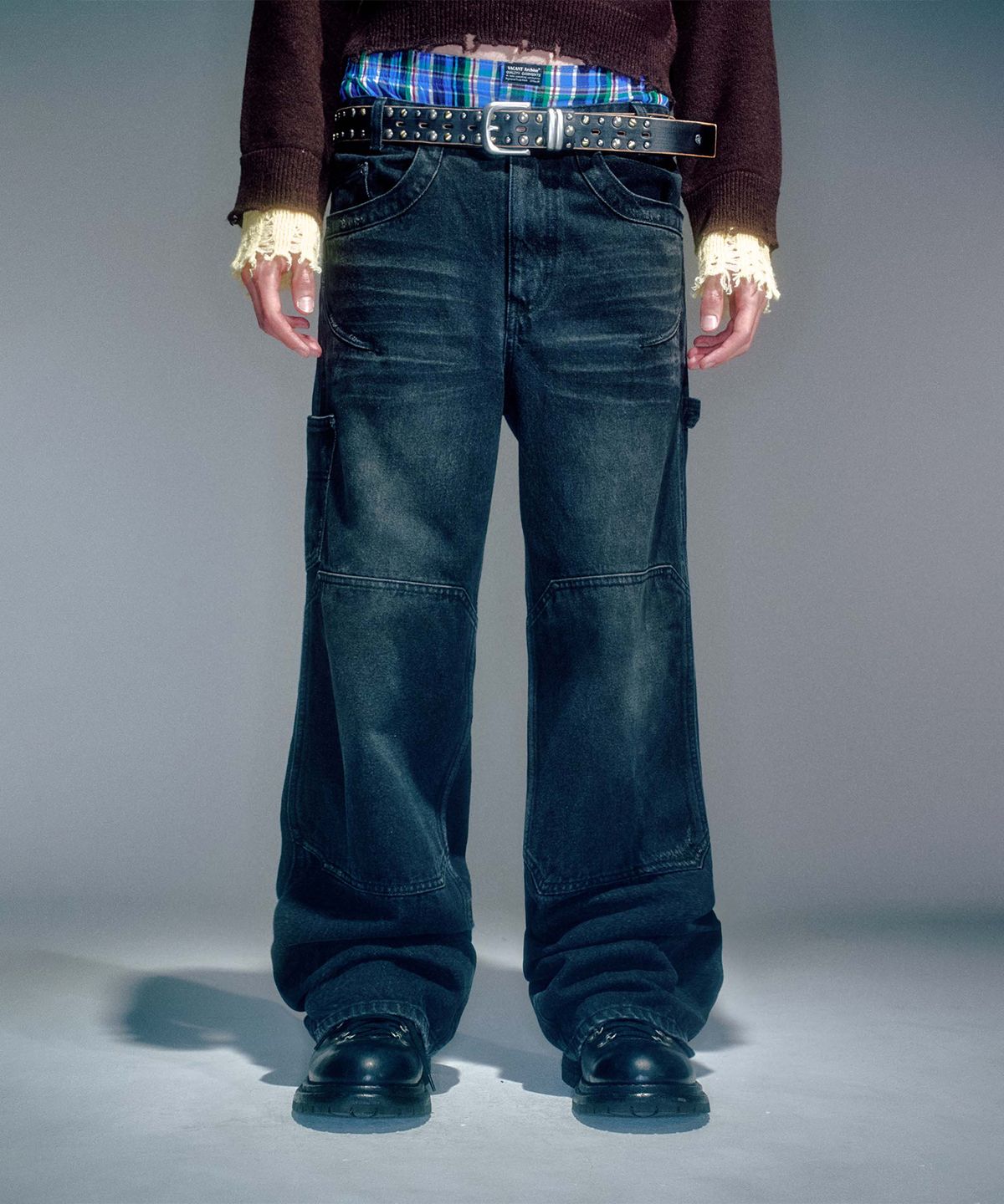 베이컨트 아카이브(VACANT ARCHIVE) ENDRICK DAMAGED DENIM PANTS BLACK