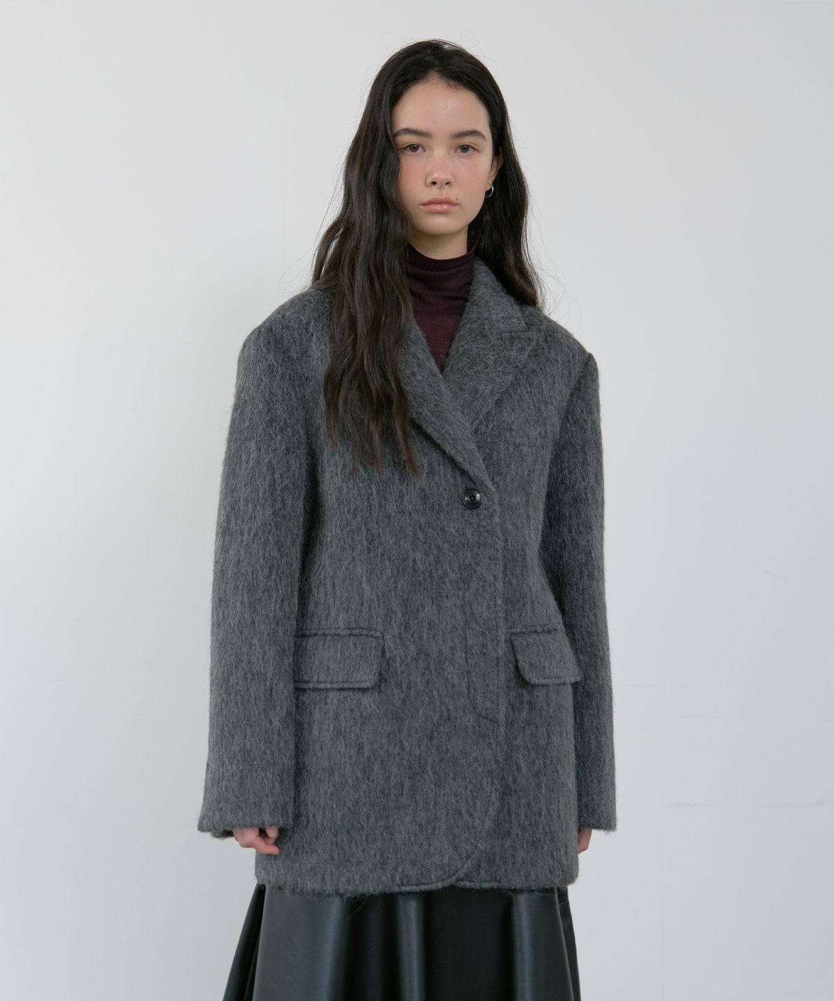 마조네(MA JOURNEE) HAIRY ALPACA DOUBLE HALF COAT_CHARCOAL