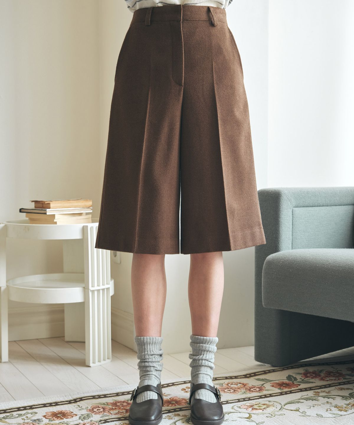 논로컬(NONLOCAL) Classic Bermuda Pants - Brown