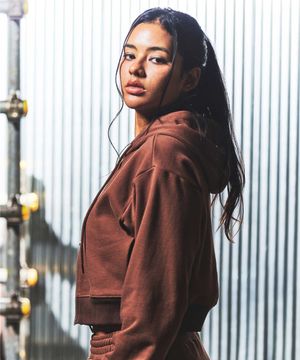 레트로 우먼스 크롭 후드집업 브라운 GA5730 BR