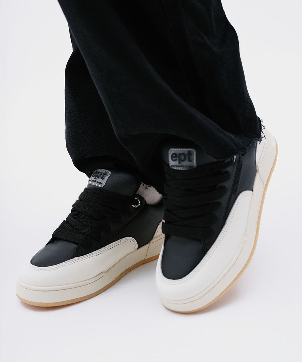 이피티(EPT) FAT (BONE/BLACK)