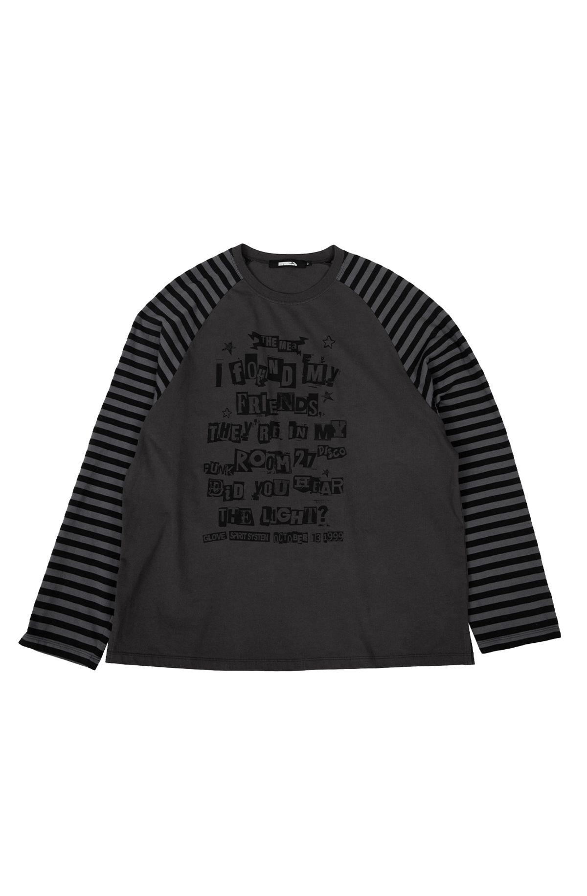 메아(MEA) LETTERING STRIPED RAGLAN TOP [DARK GREY]