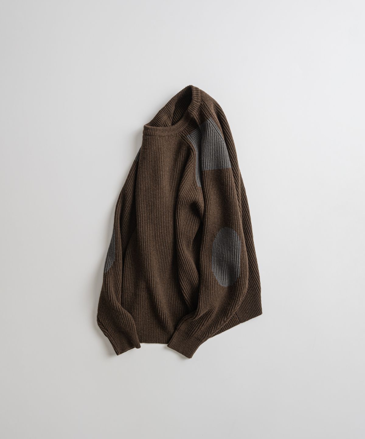 비헤비어(BEHEAVYER) DRY WOOL CREWNECK MIL KNIT brown