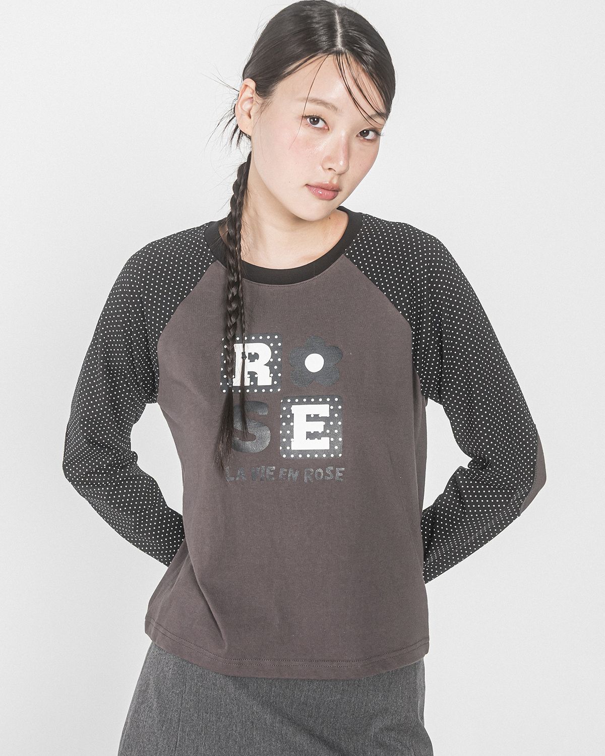 해비즘(HAVISM) DOT ROSE RAGLAN L/S TEE(BLACK)