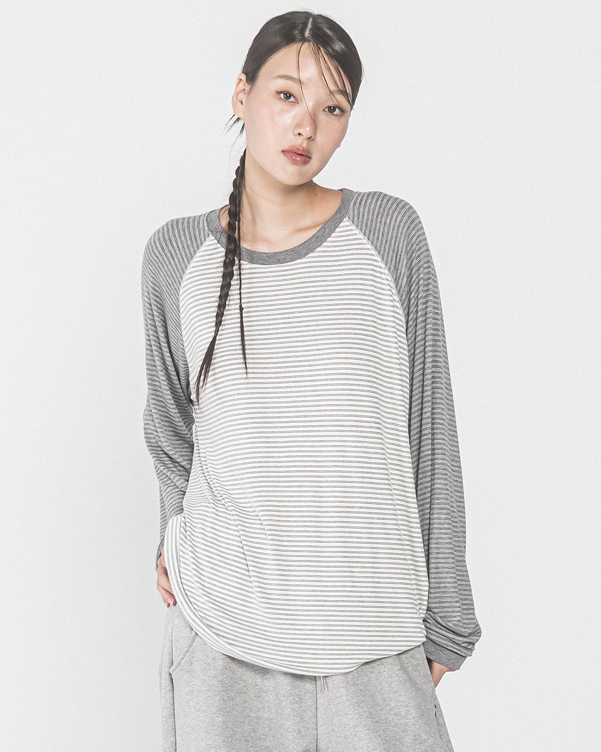 해비즘(HAVISM) TWO TONE STRIPE RAGLAN L/S TEE(GREY)