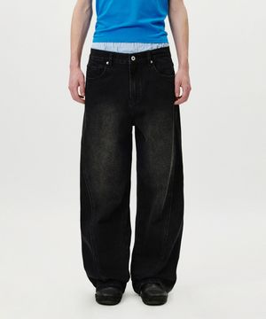 Curved Wide Washing Jeans (Black)