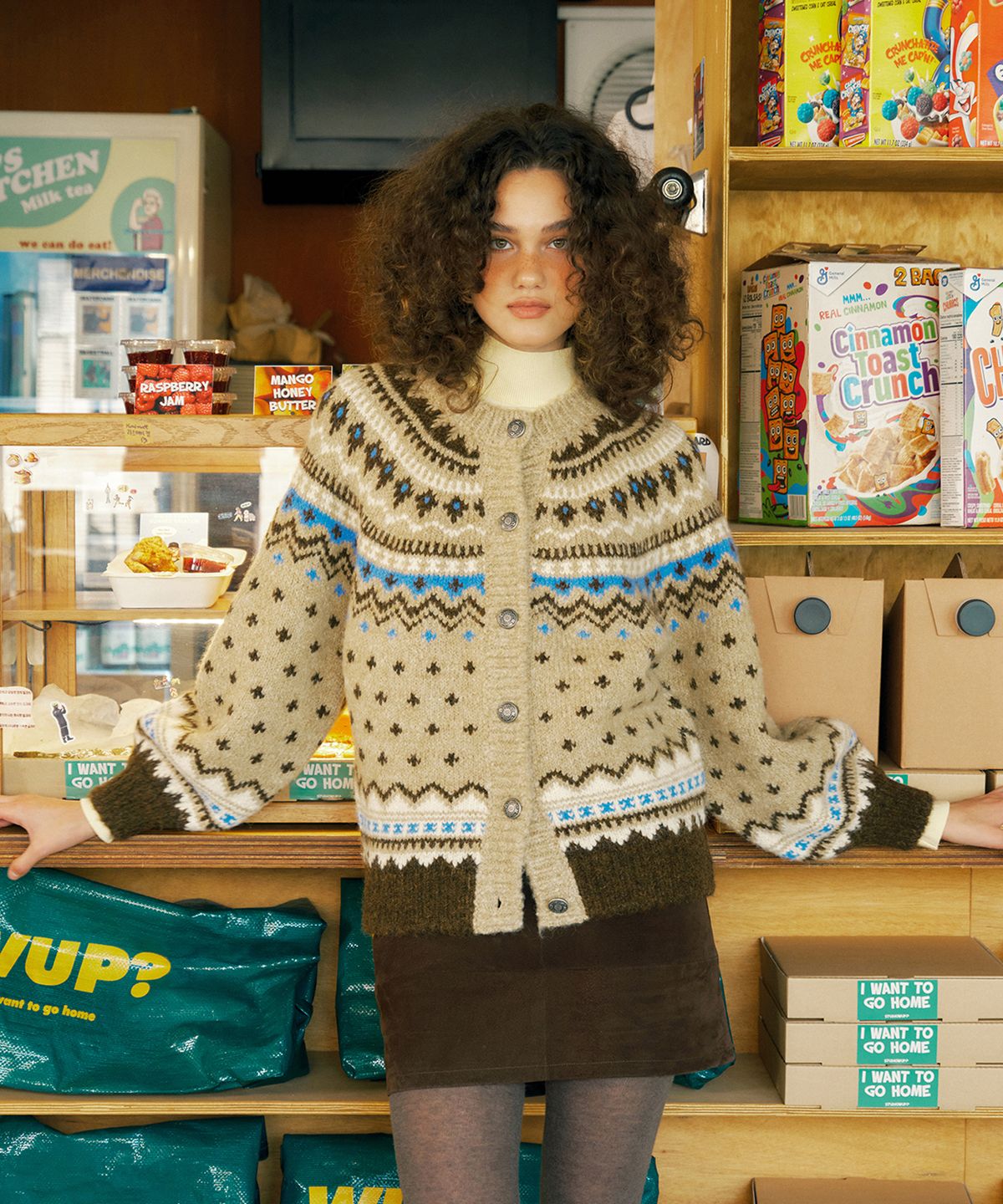 그린버터(GREENBUTTER) Frost Balloon Cardigan (Beige)