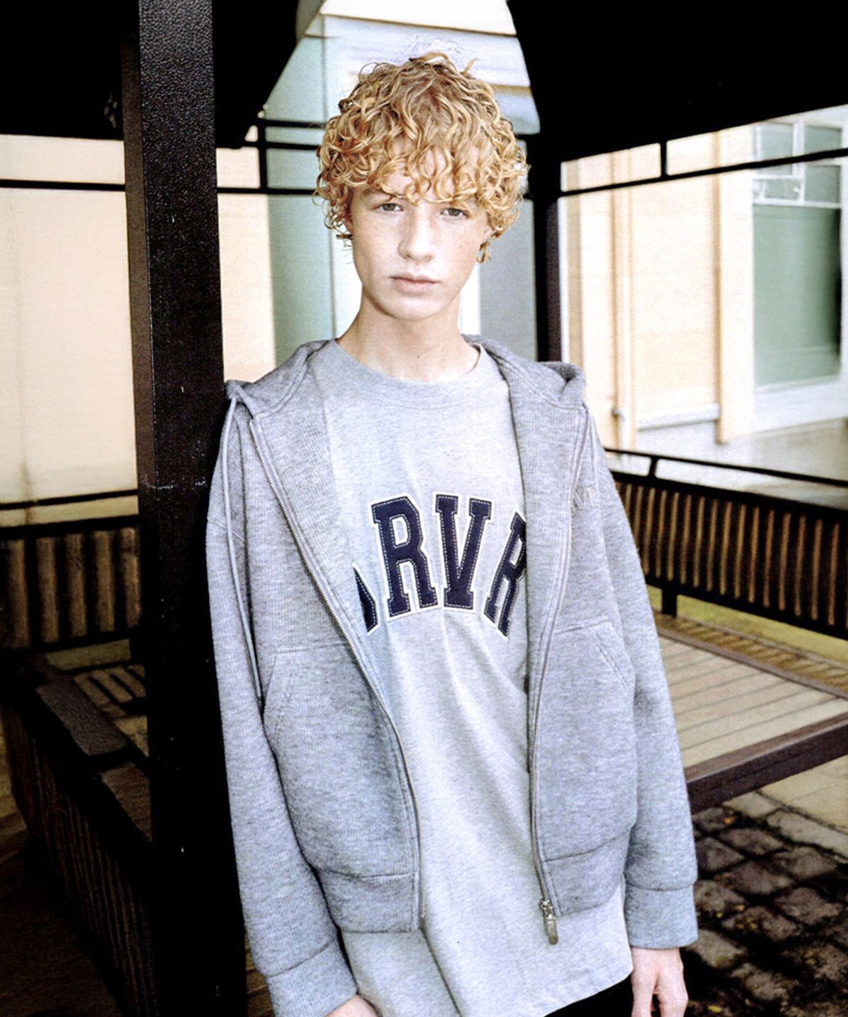 그로브(GROVE) GRVR H/S T-SHIRT (GREY)