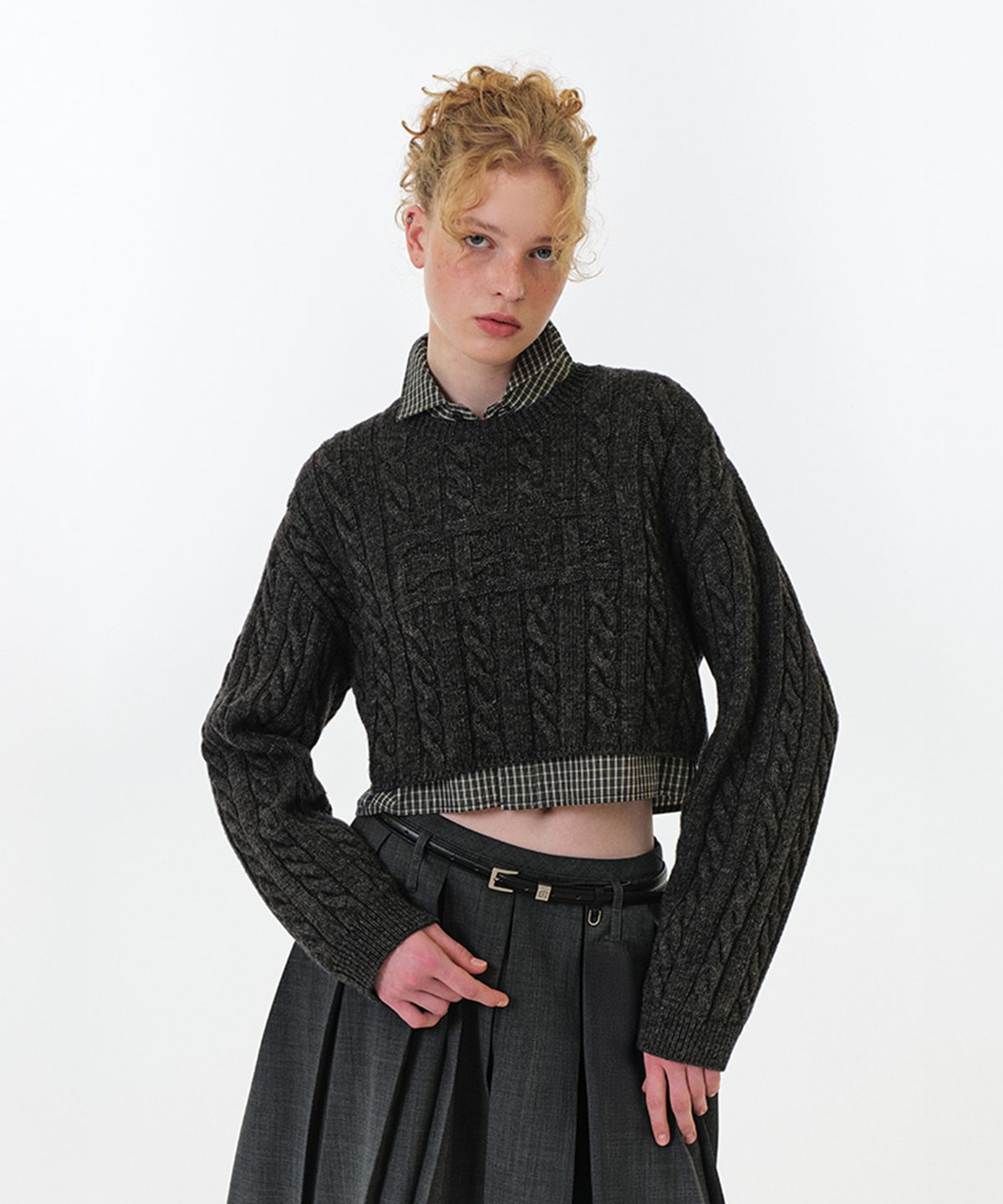 그로브(GROVE) SOPHIE CROP KNIT (CHARCOAL)
