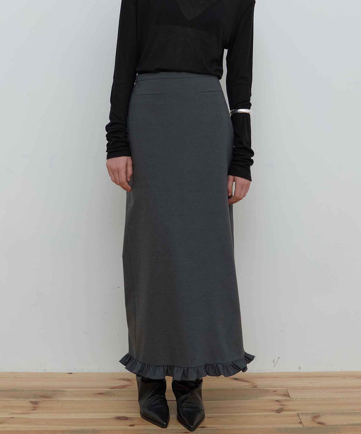 마조네(MA JOURNEE) WOOL FRILL LONG SKIRT_CHARCOAL
