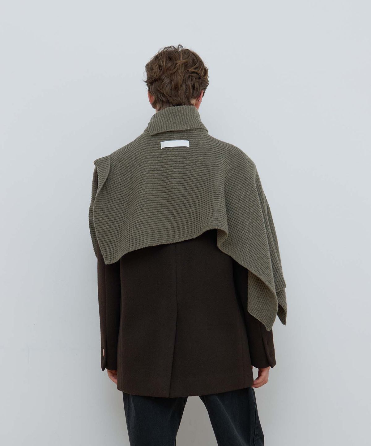 마조네(MA JOURNEE) SLIT WOOL KNIT CAPE_OLIVE
