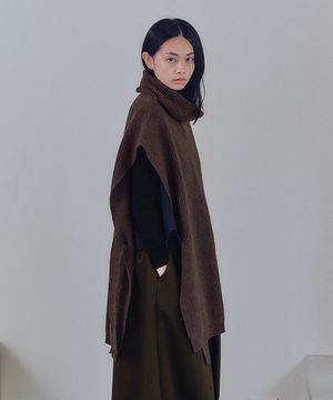 유니섹스 니트 터틀넥 베스트 브라운