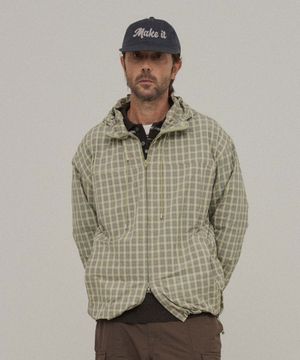 체크 윈드브레이커_BEIGE