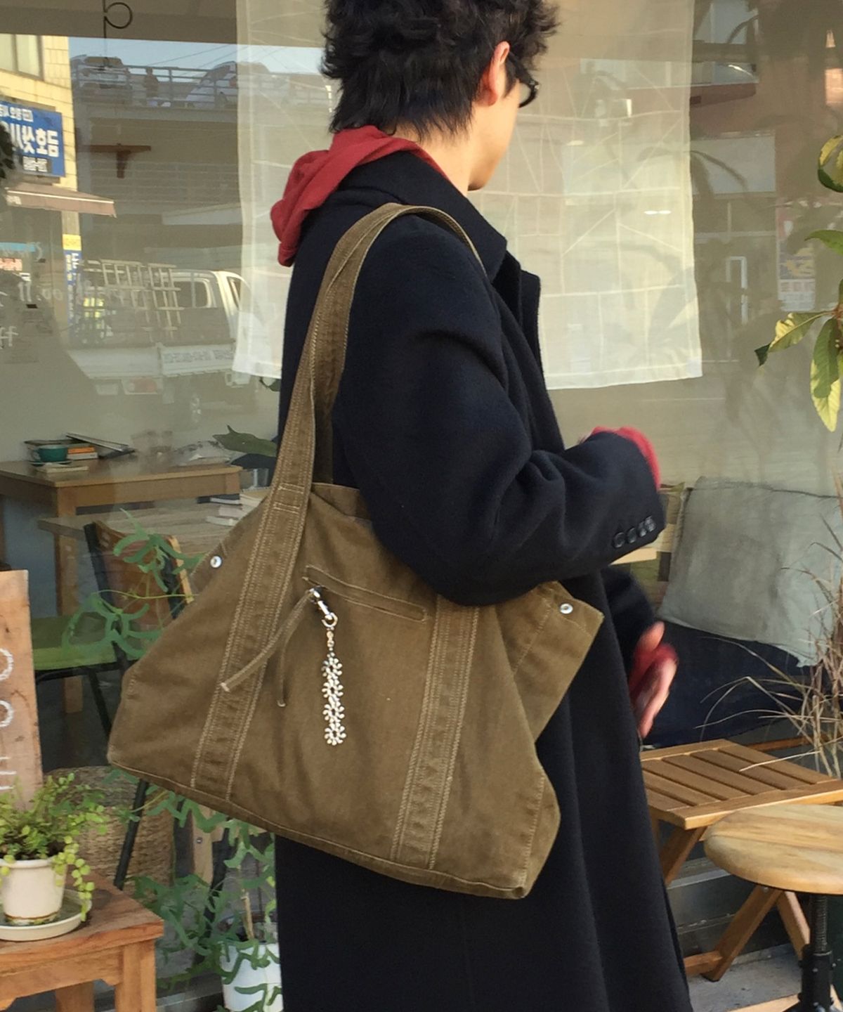 인템포무드(INTEMPOMOOD) 코브 워시드 쇼퍼백_샌드