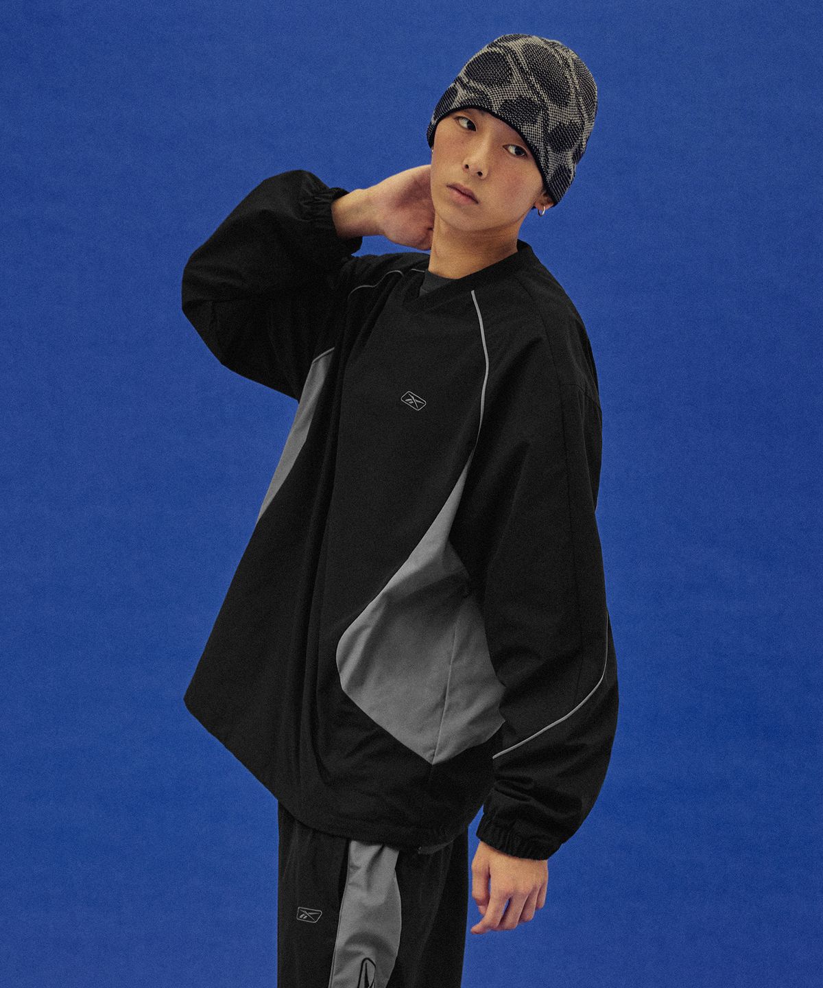 리복(REEBOK) 프리미어 웜 메쉬 스트링 피스테 - 블랙