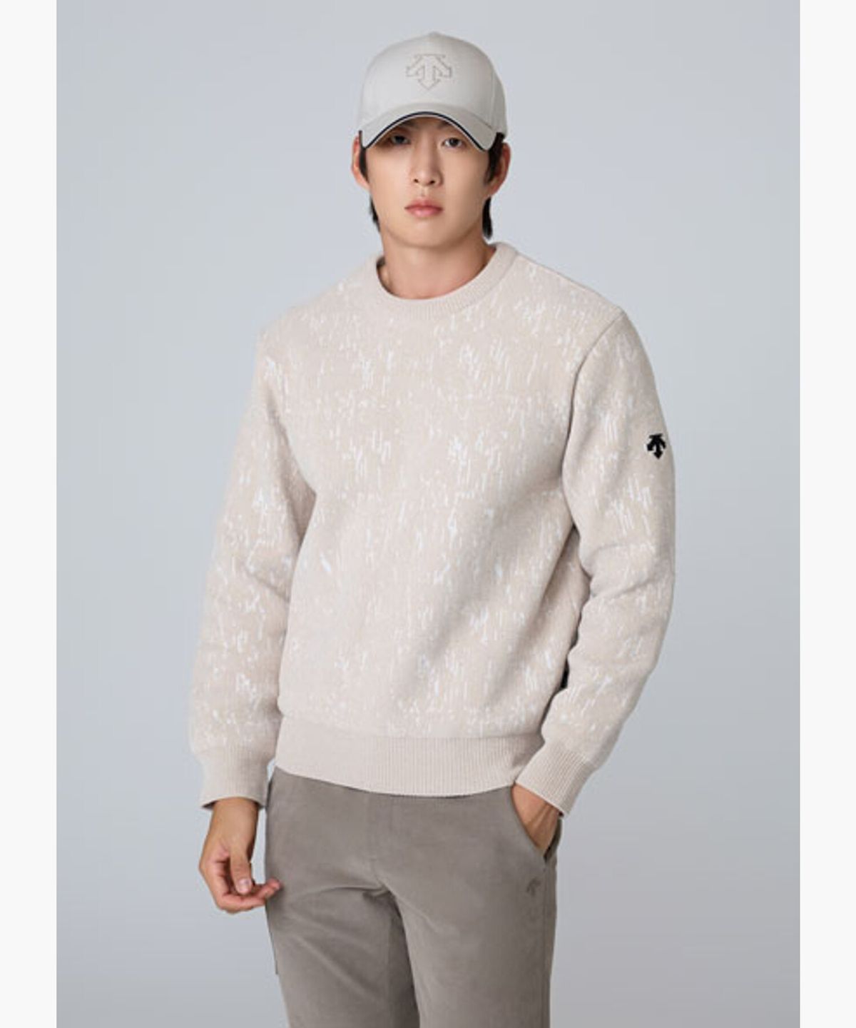 데상트 골프(DESCENTE GOLF) 남성 셔닐 라운드 방풍 스웨터 (DQ42MFKPO5)