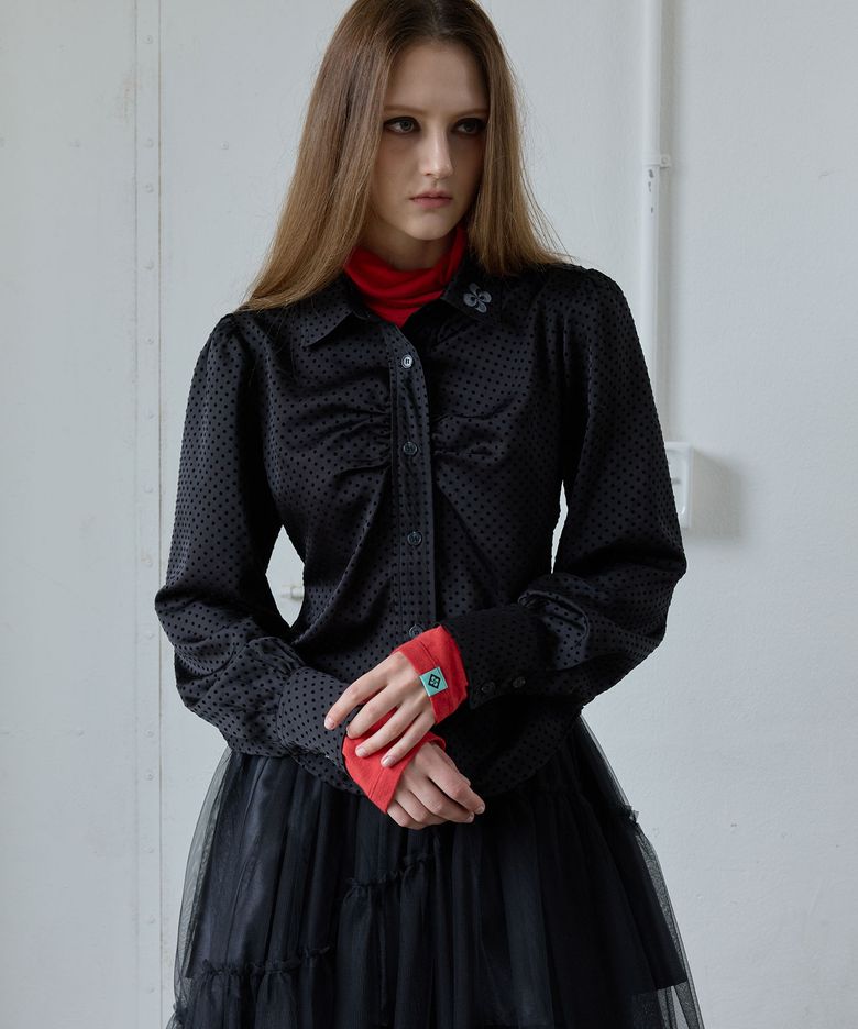 BACK CURVE DOT PUFF SHIRT / black