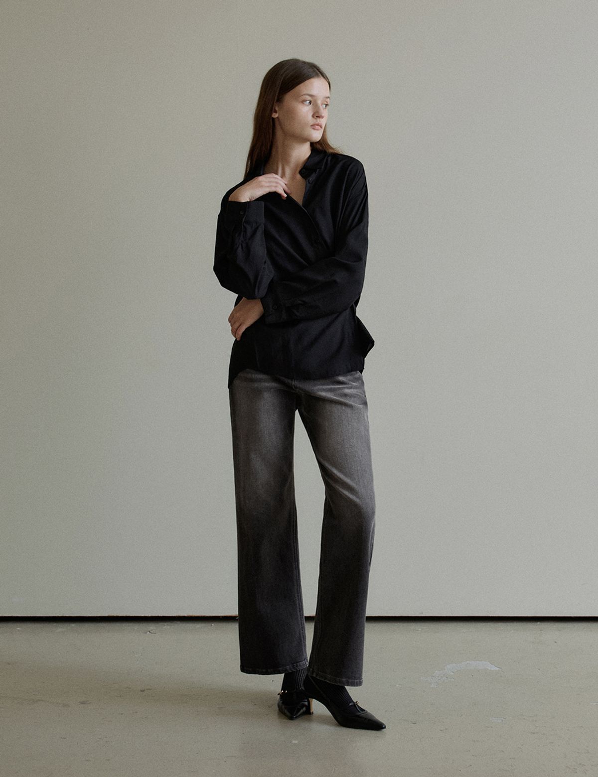 더엘로(THEELO) Straight denim (Black)
