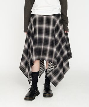 체크 언밸런스 스커트