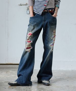 DESTROYED CHECK BOOT-CUT DENIM PANTS / dark blue
