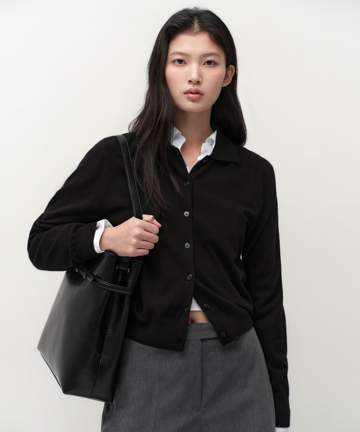 무신사 스탠다드 우먼(MUSINSA STANDARD WOMAN) 우먼즈 에센셜 칼라드 가디건 [블랙]
