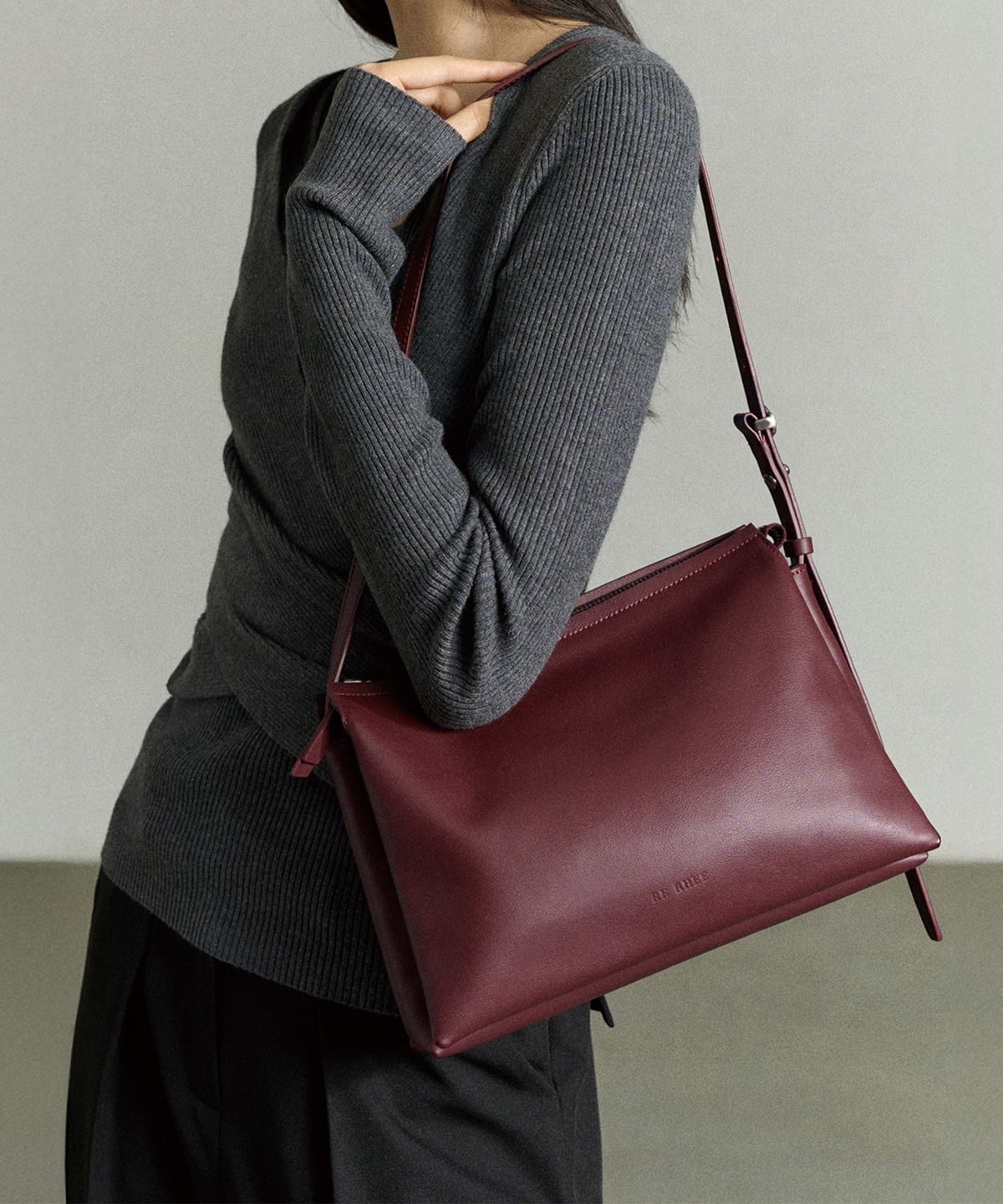 리이(RE RHEE) TRIO LEATHER BAG BURGUNDY