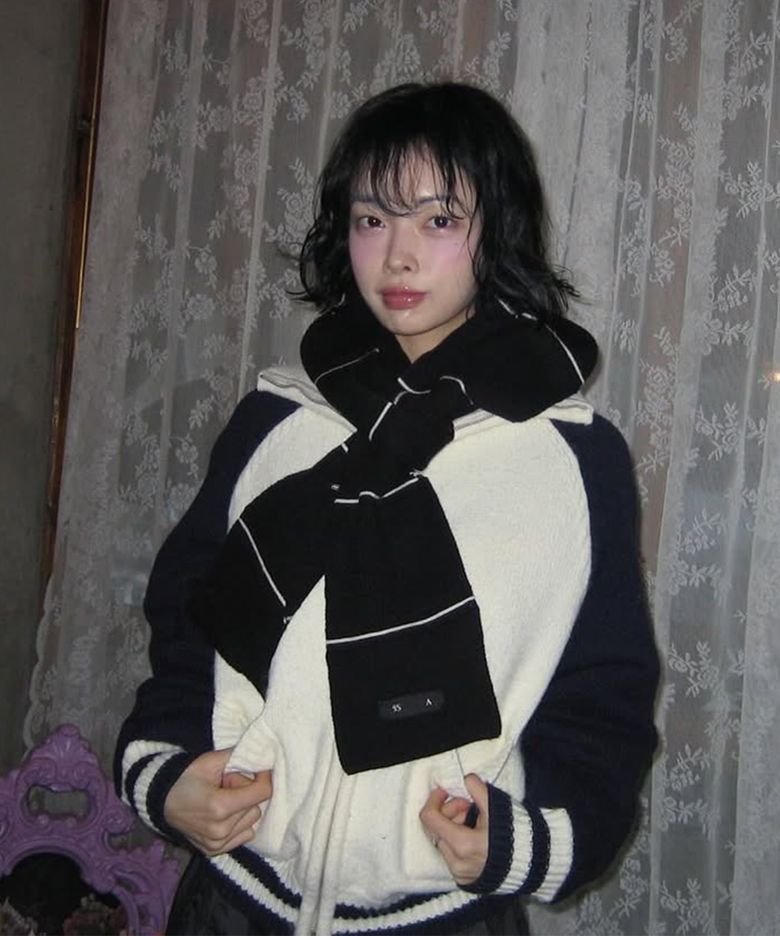 스트라이프 리브드 머플러 [black]