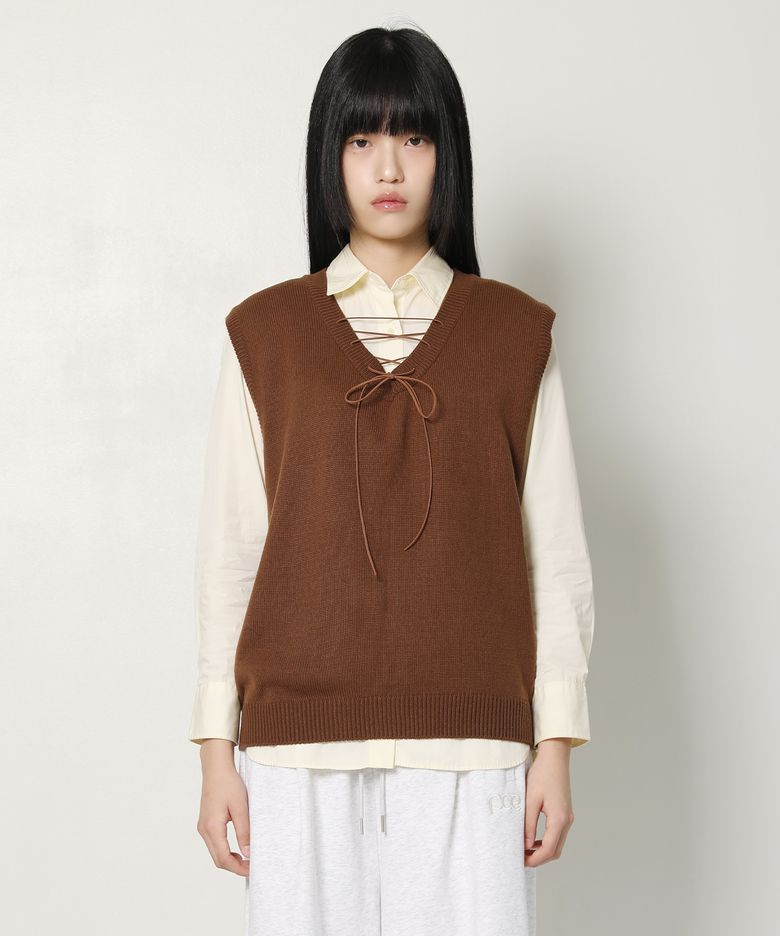 LACE UP KNIT VEST (BROWN)