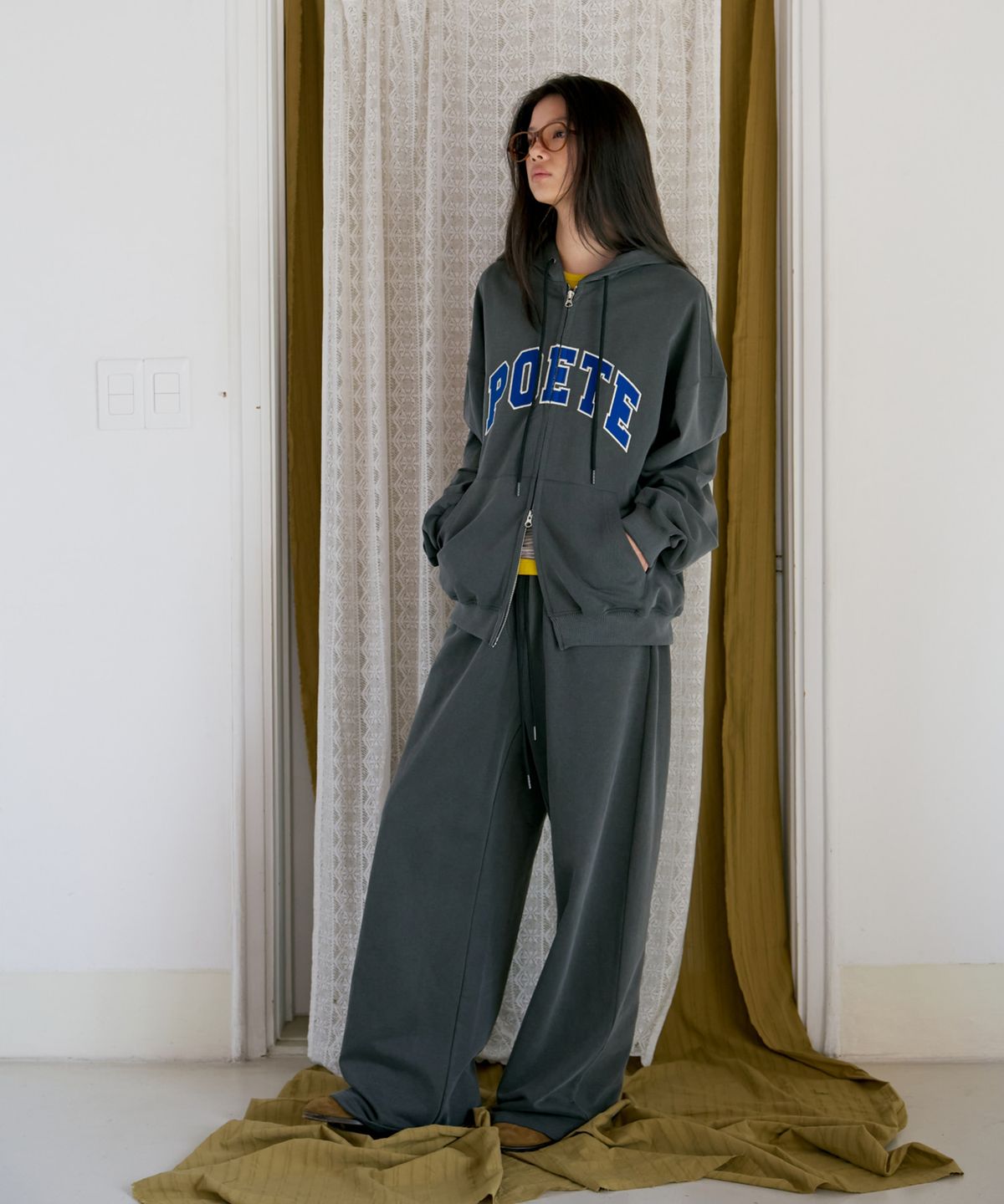 포에트서울(POETSEOUL) wide sweat pants_dark gray