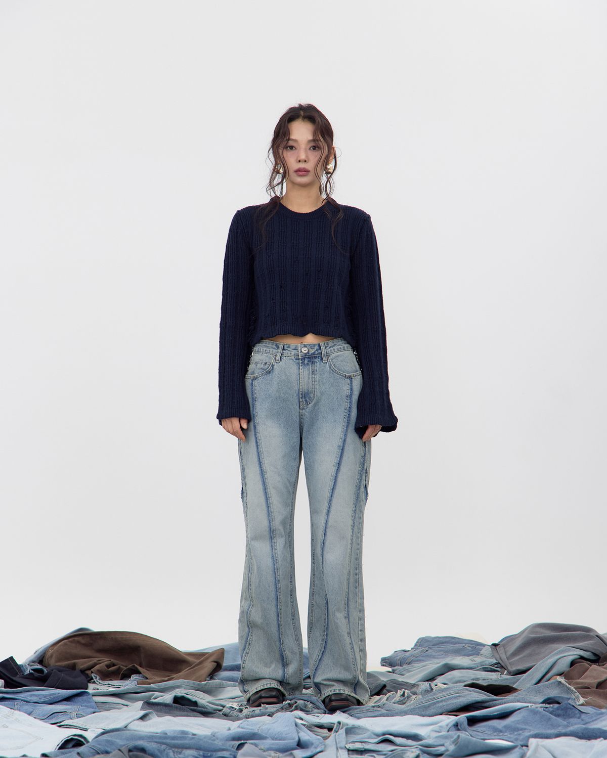 노 엑스트라 터치(NO EXTRA TOUCH) Boho Damage Knit (Navy) / 25FWKP001NA