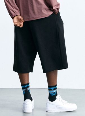 딥턱 스웨트 버뮤다 팬츠 AM3057 BK