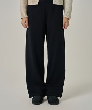 W 로고 스웻팬츠 블랙