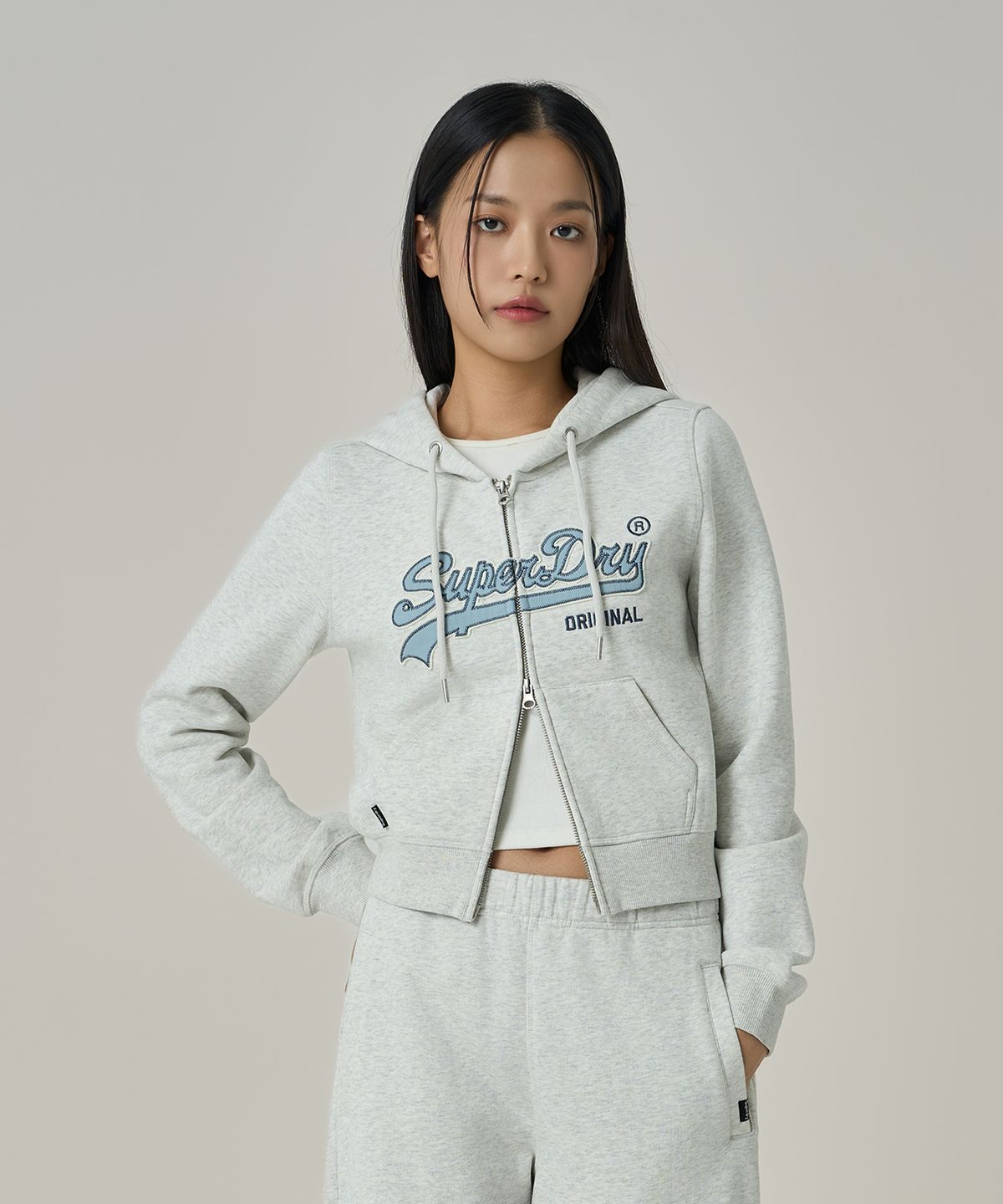 슈퍼드라이(SUPERDRY) W 빈티지 로고 투웨이 후드집업 라이트그레이