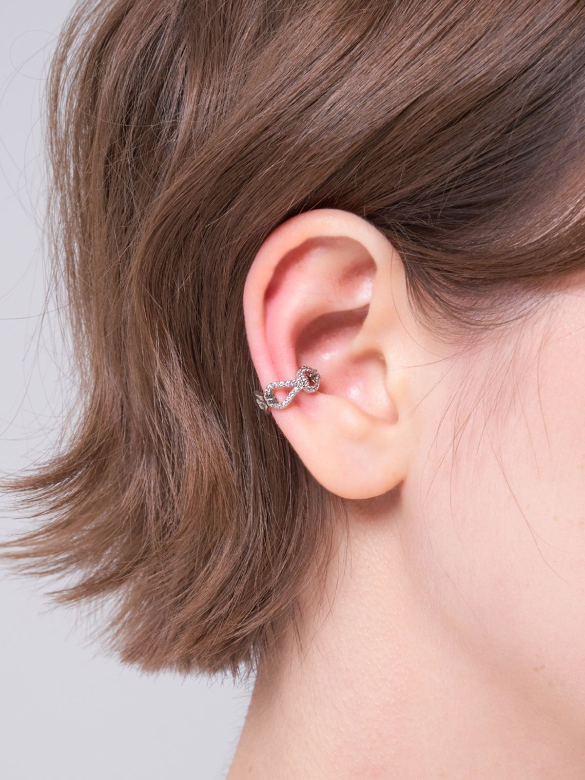 엘르주얼리(ELLEJEWELRY) 화이트 블링 스프림 이어커프 ELBREC003