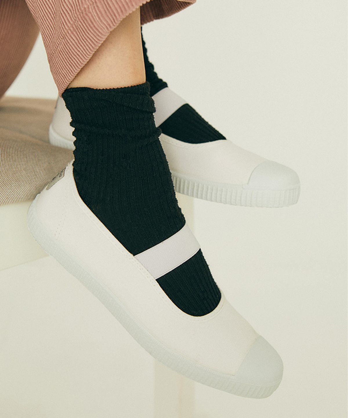 빅토리아 슈즈(VICTORIA SHOES) [빅토리아슈즈X곤니치와 봉쥬르] 베일라리나 로나 엘라스티코 (1168922-BLANCO)