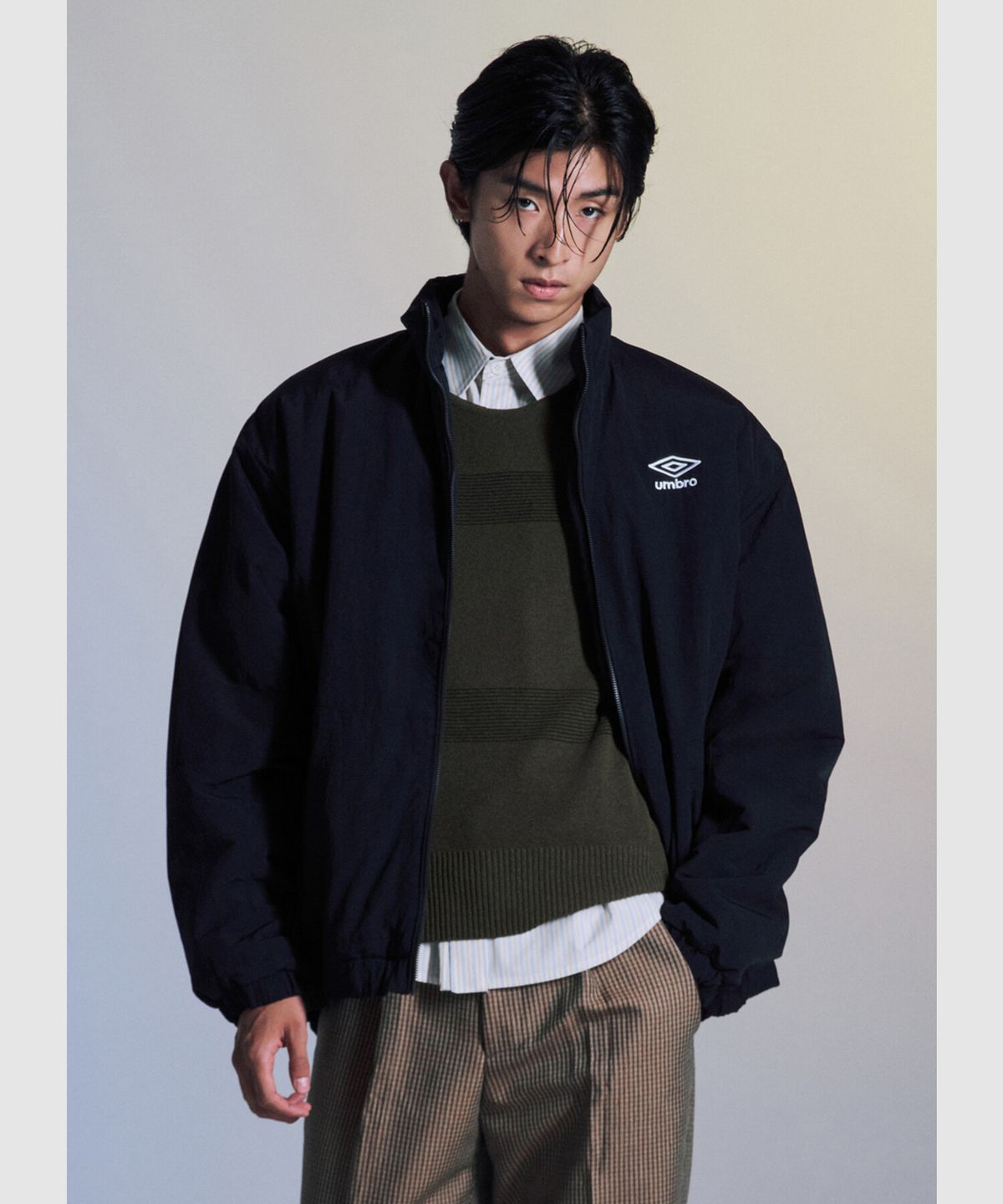 엄브로(UMBRO) 클래식 패딩 봄버 자켓 블랙(UQ321CPJ92)