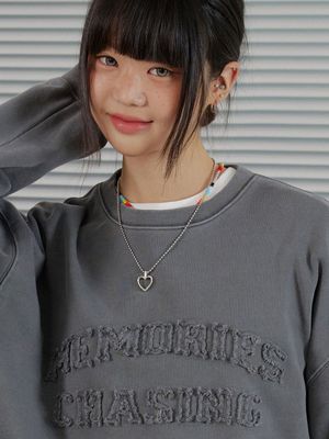 메모리즈 아플리케 피그먼트 스웨트셔츠