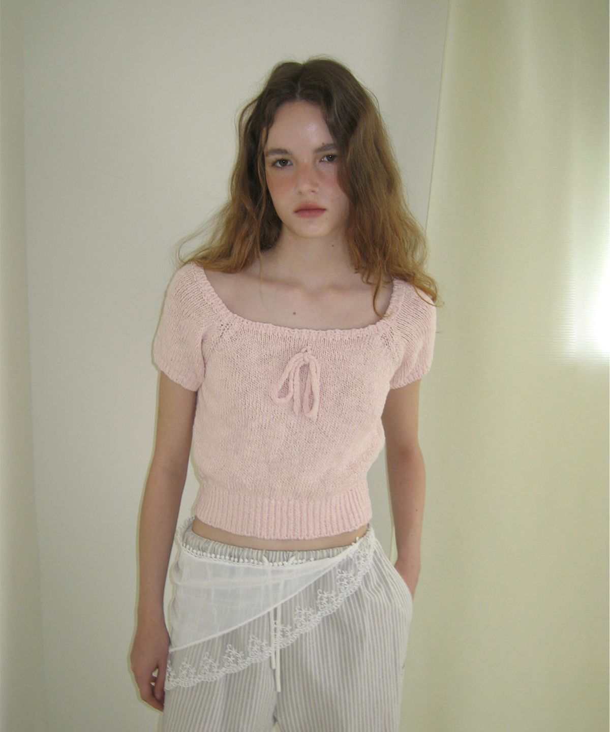어패럴아카이브(APPAREL ARCHIVE) Hailey square ribbon half knit - Pink