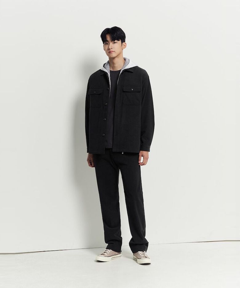 츄잉 코듀로이 컴포트핏 팬츠  블랙