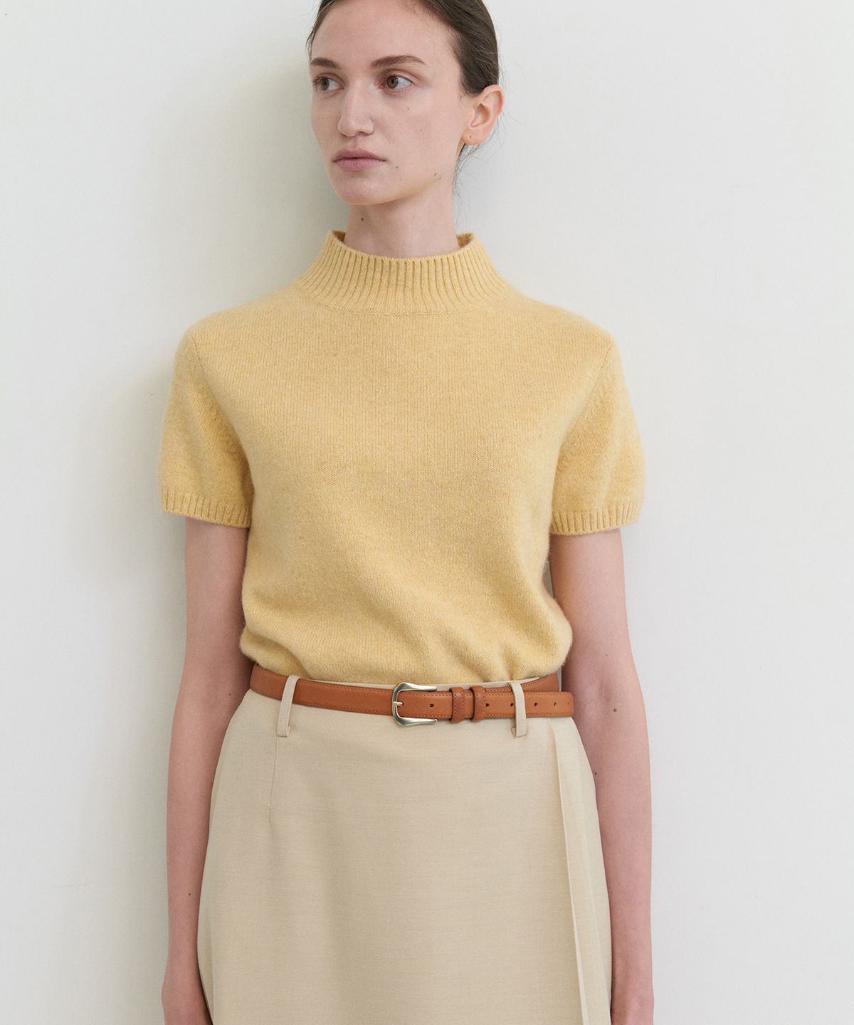 스텝어라운드(STEP AROUND) Mar crop half knit_MUSTARD