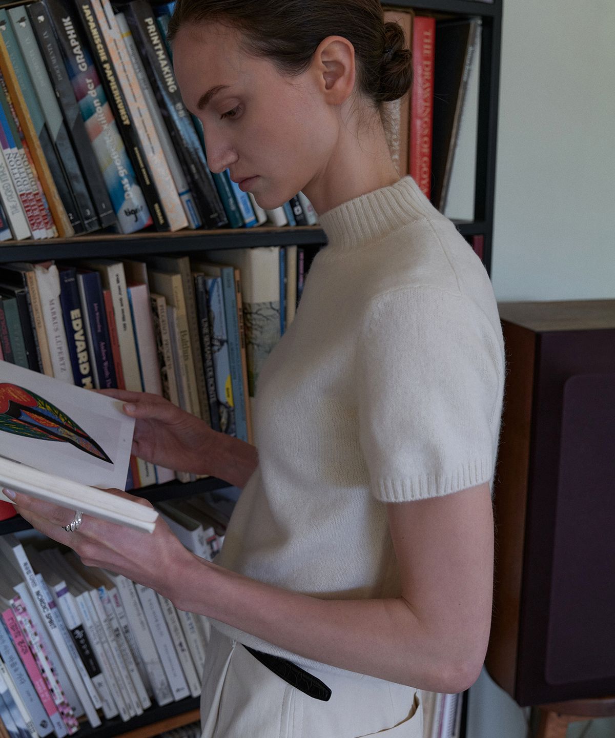 스텝어라운드(STEP AROUND) Mar crop half knit_IVORY
