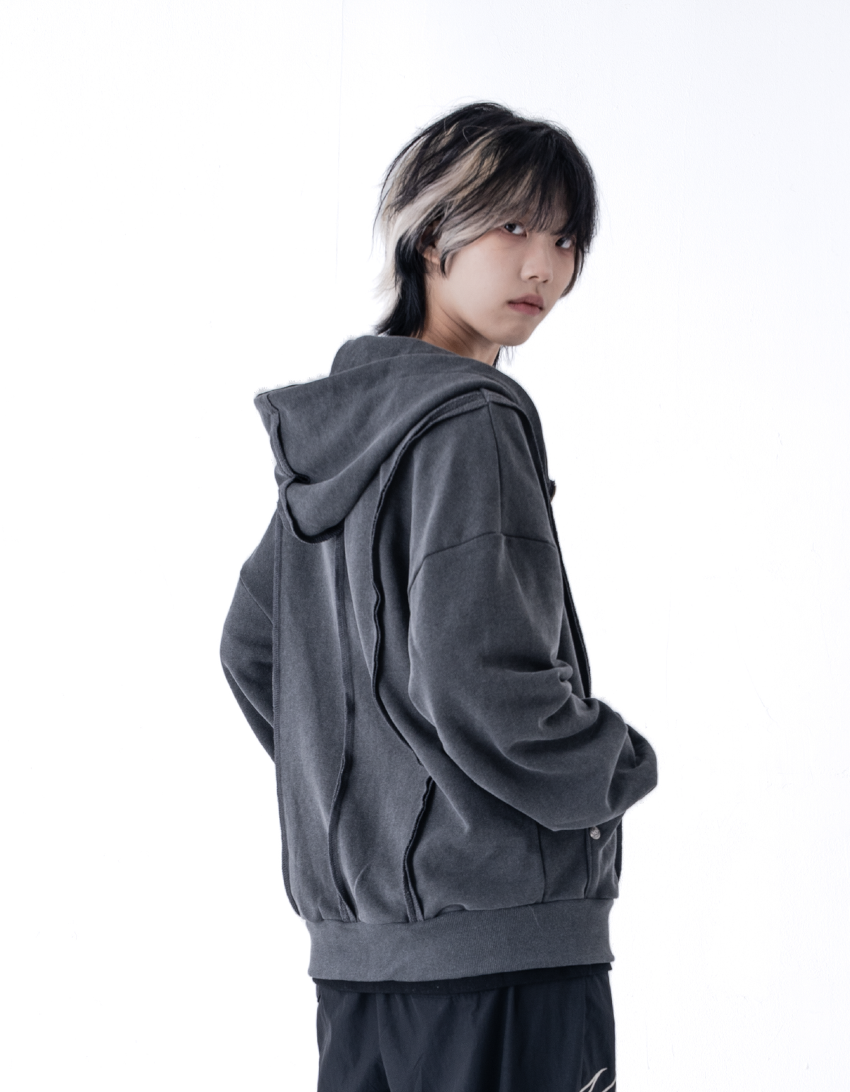 논바이러스(NONVIRUS) Pigment Split Hoodie Zip-Up Dark Gray