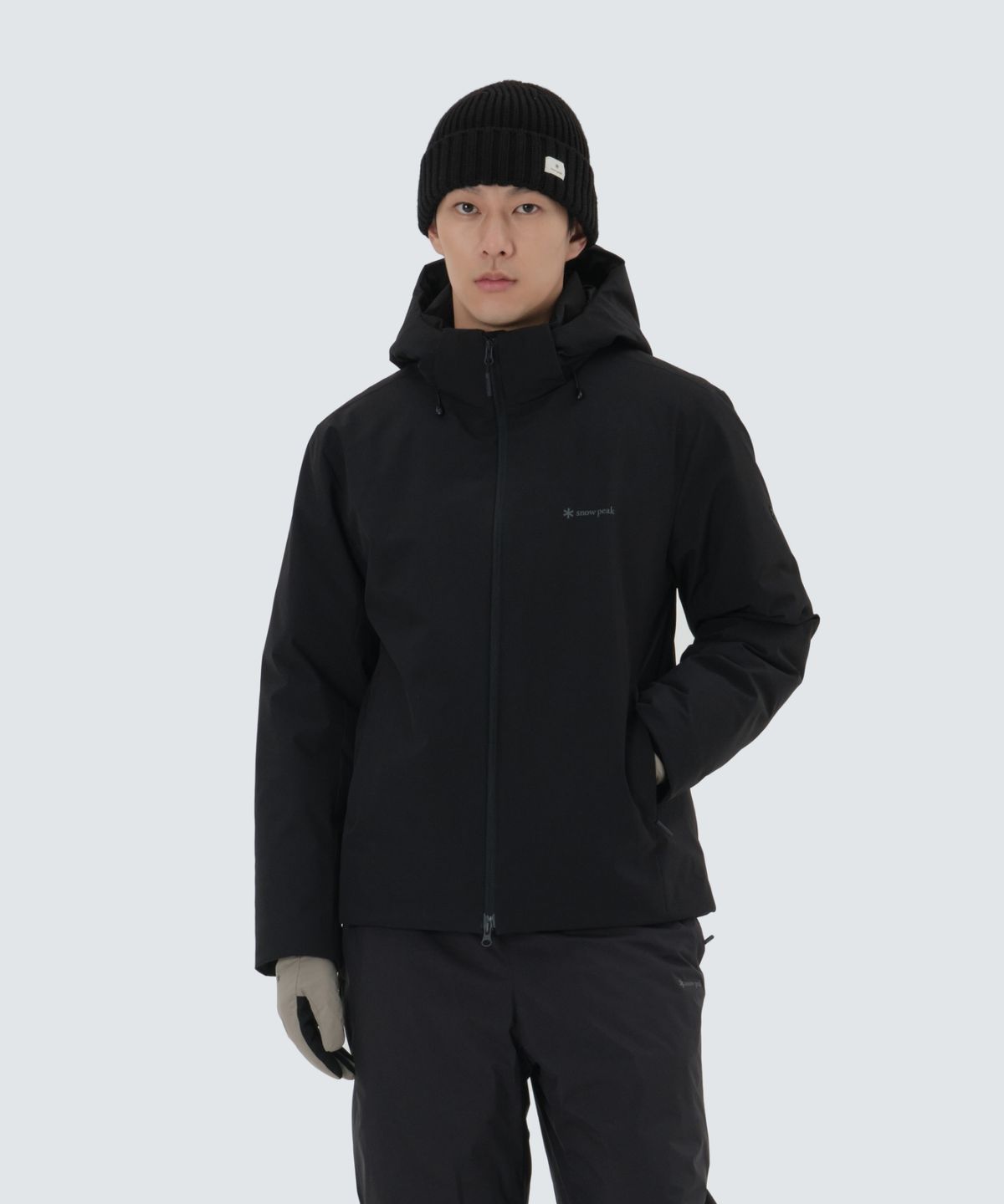 스노우피크 어패럴(SNOWPEAK APPAREL) 2L 티타닉 경량 후드 다운 자켓 (S25WMTDJ32) Black