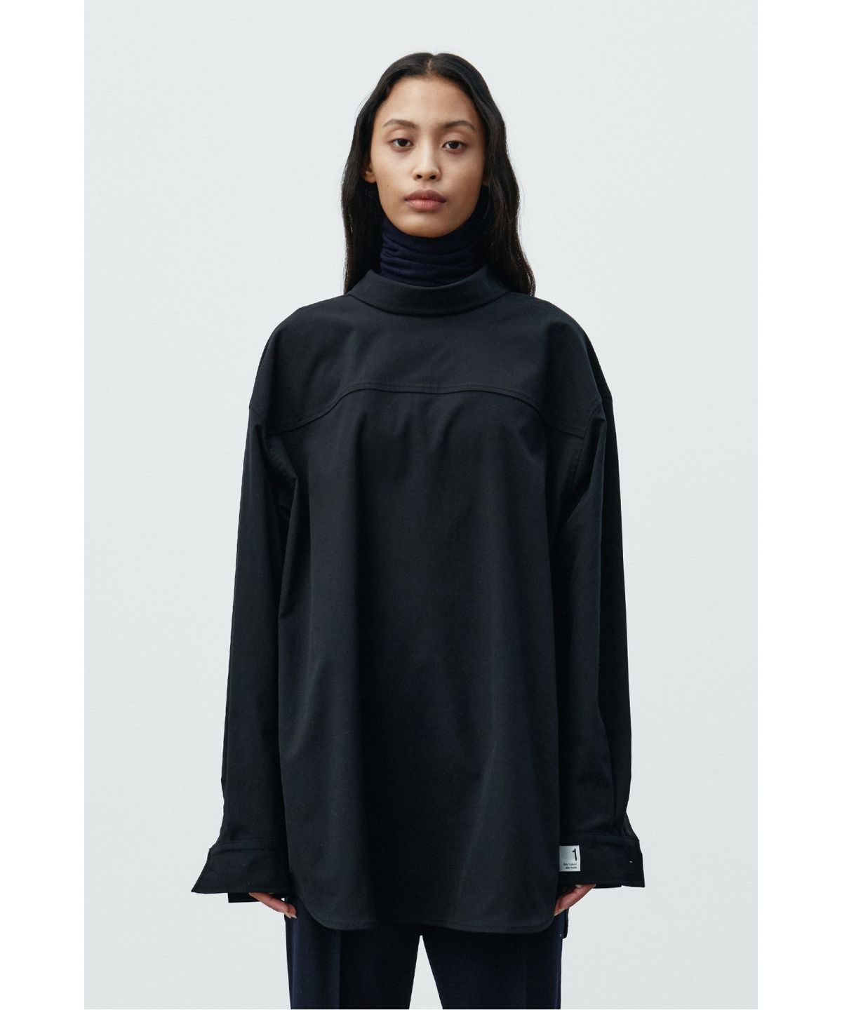 래코드(RECODE) Backward Oversized Shirt RQSAW25524BKX